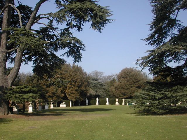 Chiswick Gardens